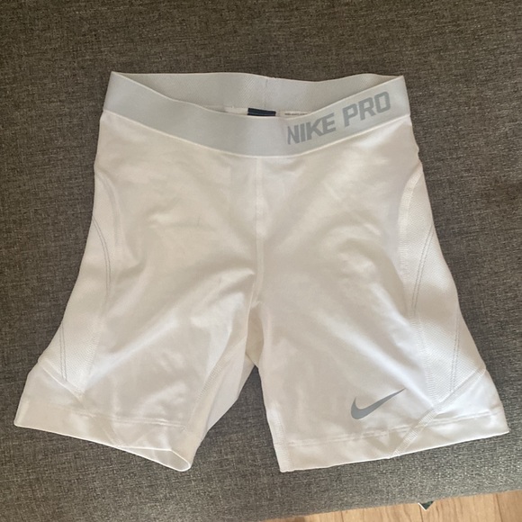 NWOT Nike Pro Compression Shorts - Picture 4 of 7